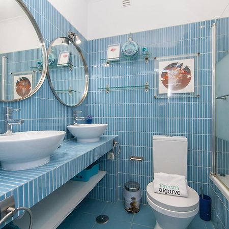 C22 - Beco Do Poco Beach Townhouse In Praia Da Luz Exterior photo