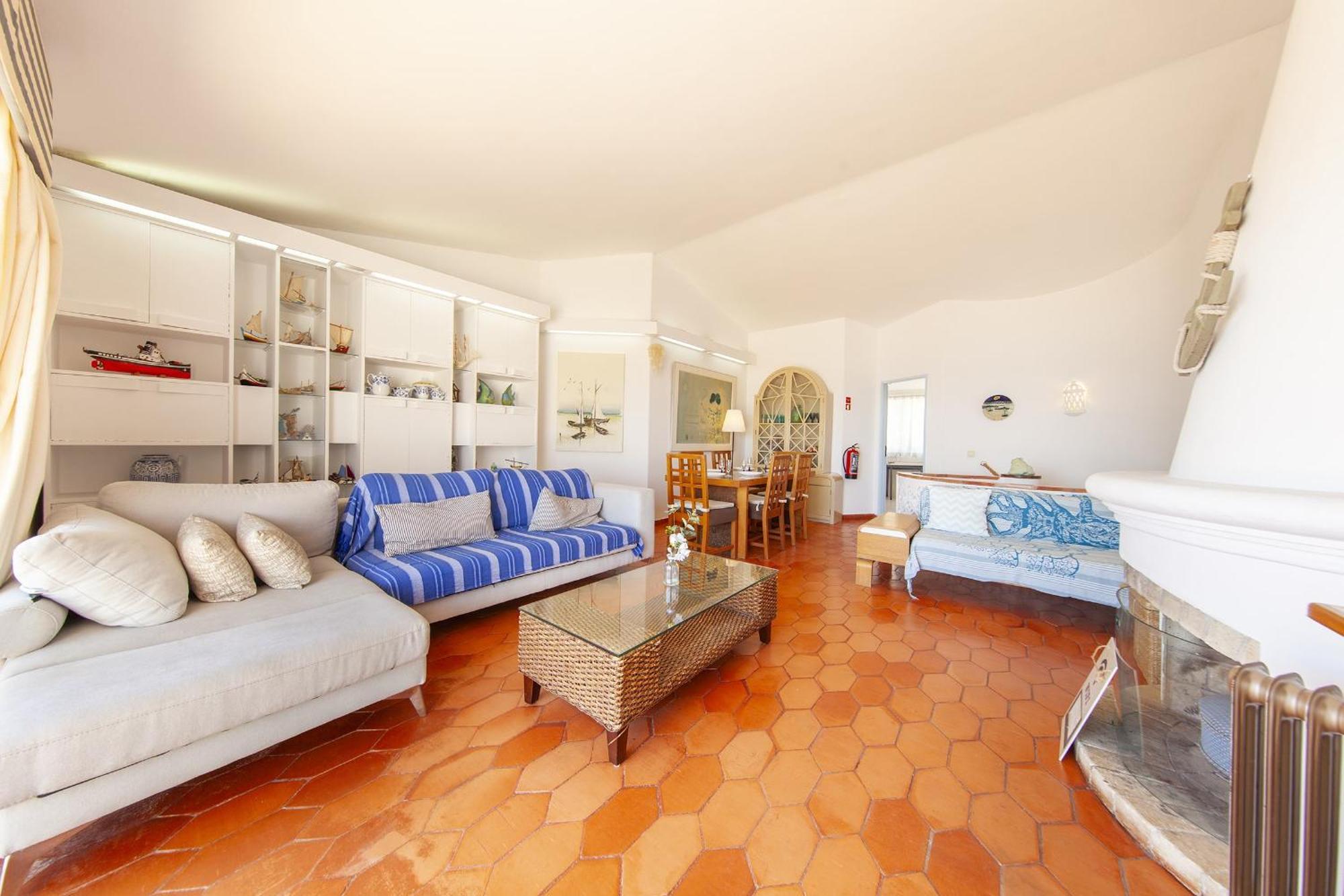 C22 - Beco Do Poco Beach Townhouse In Praia Da Luz Exterior photo
